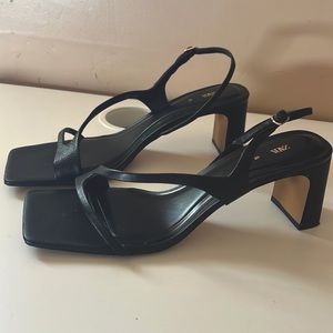 Zara kitten heels